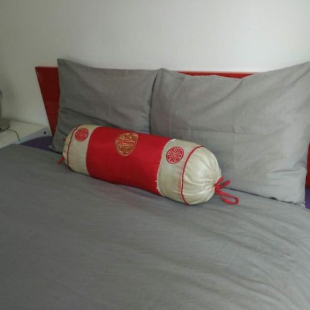 Stylish Flat, 2 Bathrooms And Swimming Pool, Next To The Beach! 圣阿德里安-德贝索斯 外观 照片
